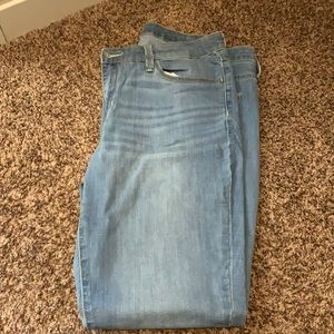 Target- Universal Thread Jeans